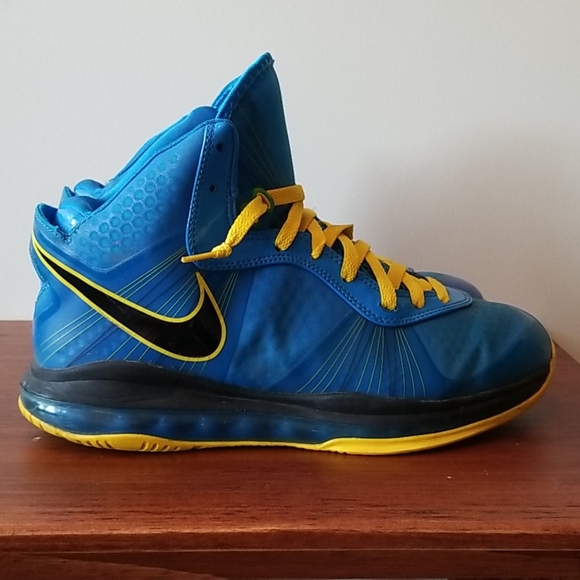 lebron 8 entourage